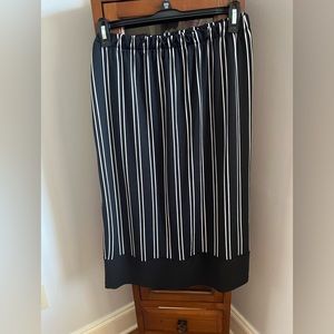 Matching skirt to previously listed Zadie B’s top.